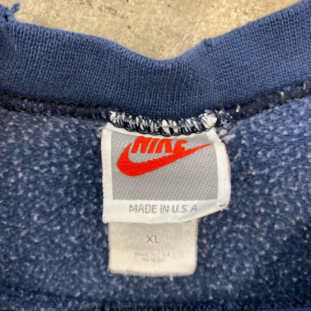 Vintage 90s Penn State Nittany Lions Nike Center Swoosh Distressed Crewneck XL
